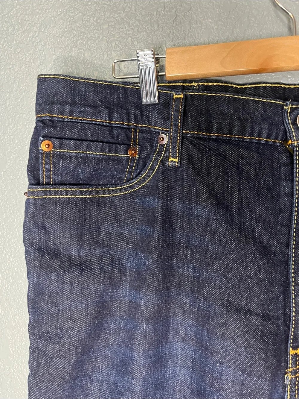 Levi's 541 Men's Jeans Blue 38x30 Dark Wash Denim 5-Pocket Cotton Blend